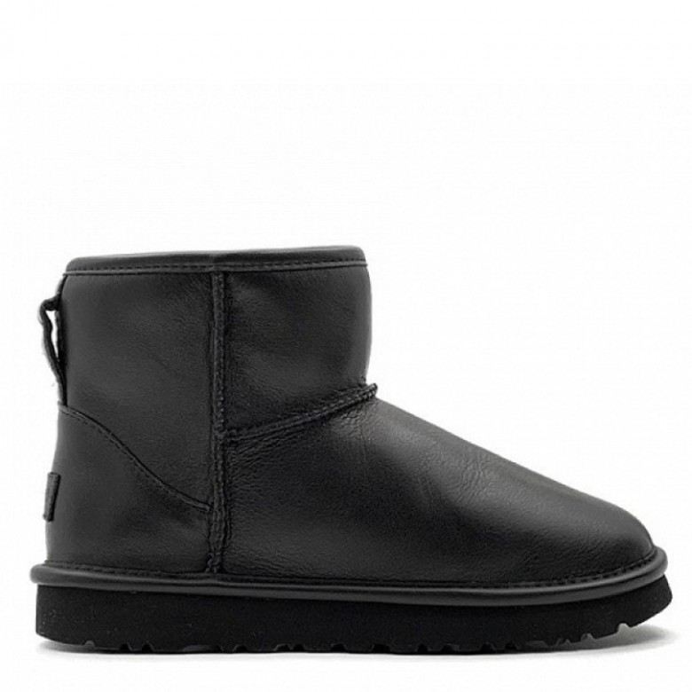 UGG Classic Mini Luxury Black