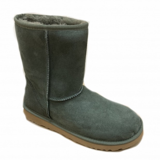 UGG Classic Short Brunt Olive