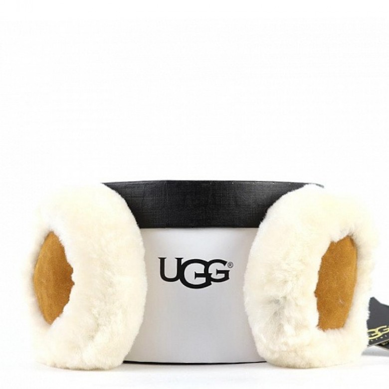 UGG Earmuff Chestnut