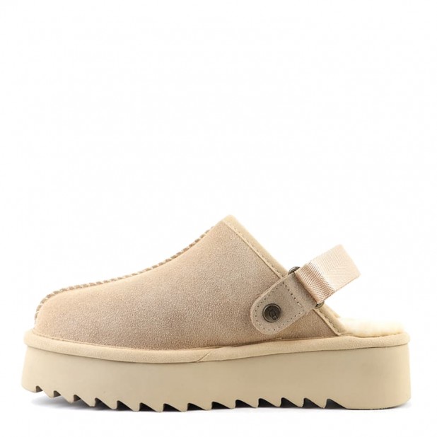 UGG Goldenstar Clog Sand