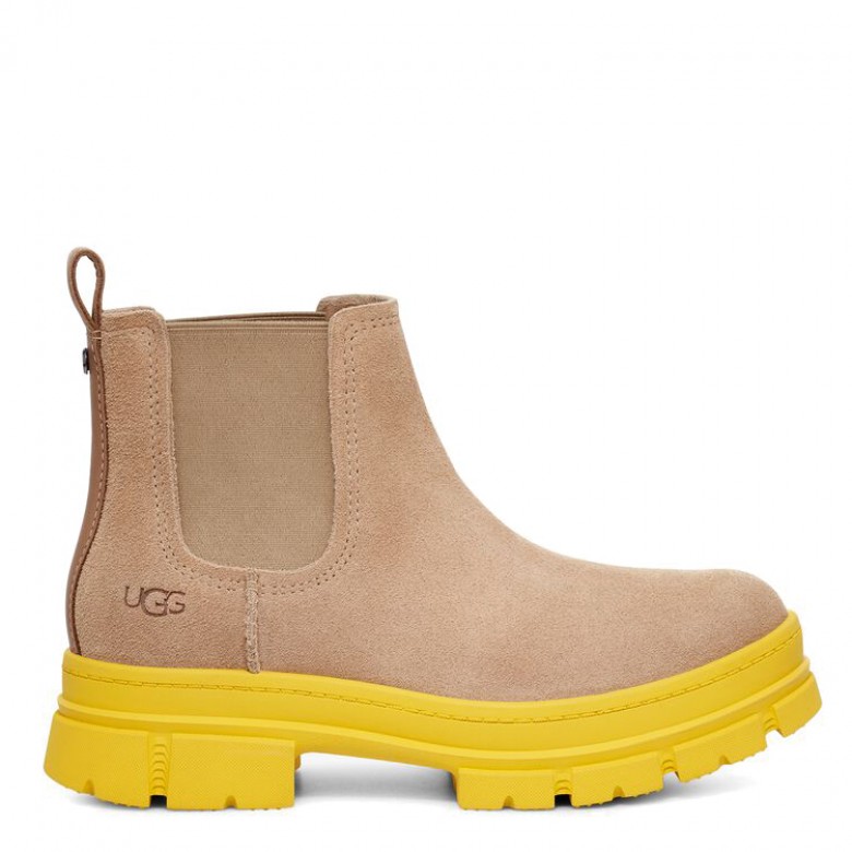 UGG Ashton Chelsea Sand