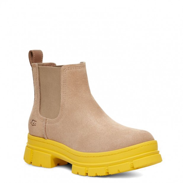 UGG Ashton Chelsea Sand