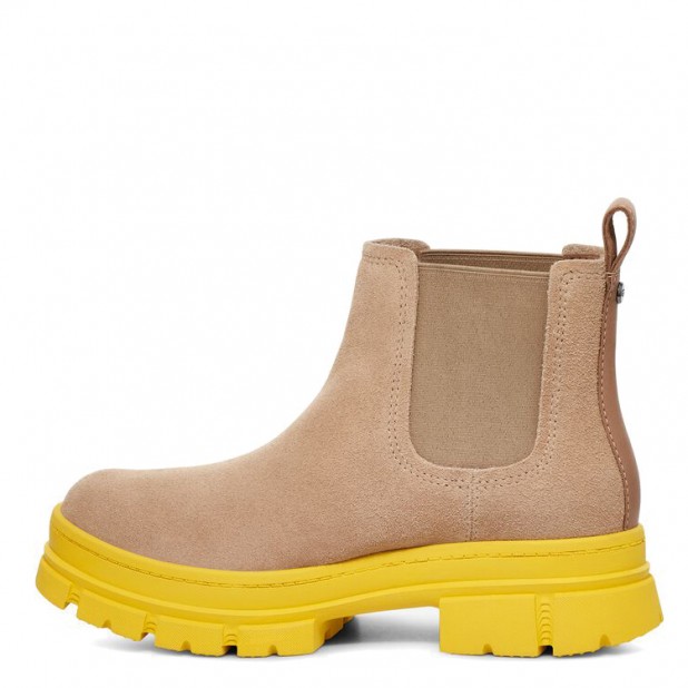 UGG Ashton Chelsea Sand