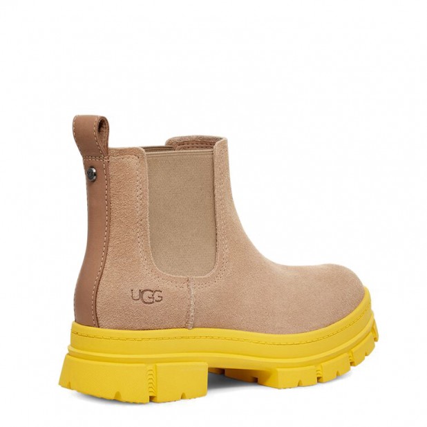 UGG Ashton Chelsea Sand