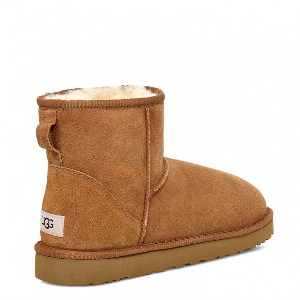 UGG Men's Classic Mini Chestnut