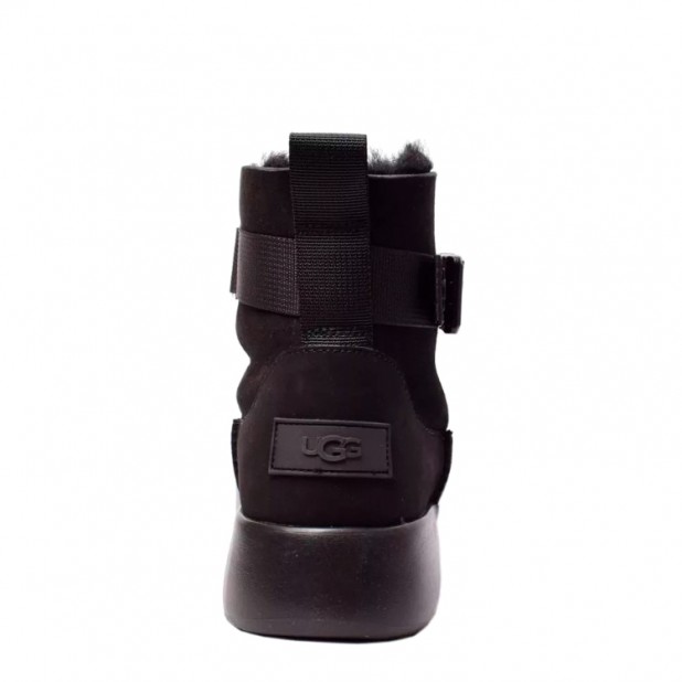 UGG Classic Boom Buckle Black