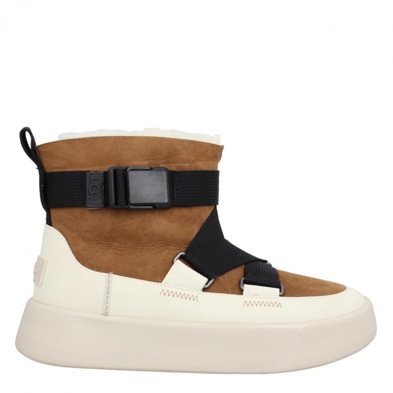 UGG Classic Boom Buckle Chestnut