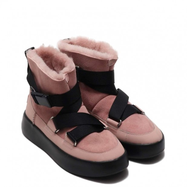 UGG Classic Boom Buckle Pink