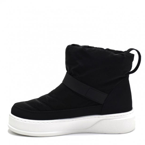 UGG Classic Mini Mascot Black