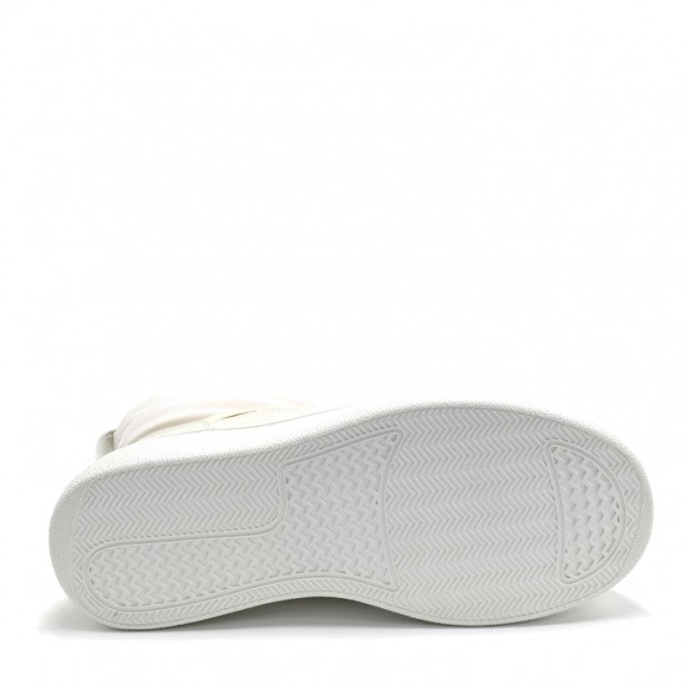 UGG Classic Mini Mascot White