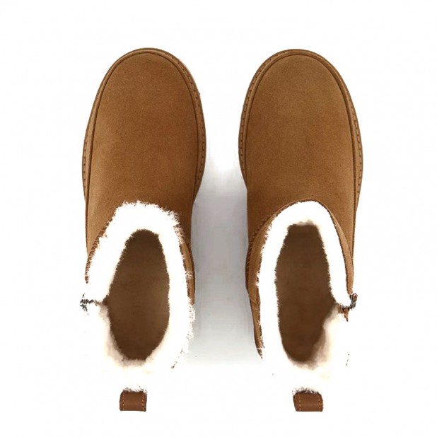 UGG Classic Zip Mini Suede