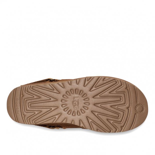 UGG Classic Ultra Mini Hybrid Chestnut