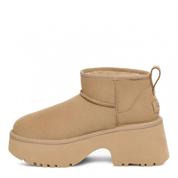 UGG Ultra Mini New Heights Mustard Seed