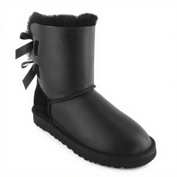UGG KIDS Bailey Bow Metallic Black