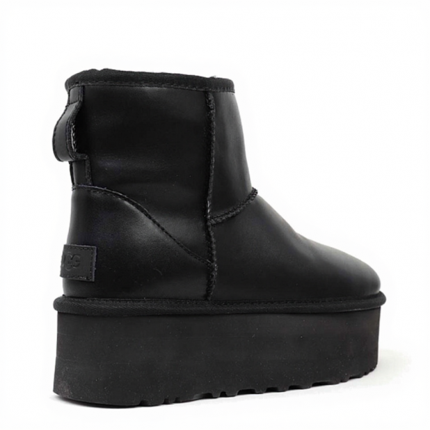 UGG Classic Mini Platform Leather