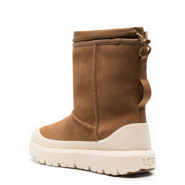 UGG Classic Short Weather Hybrid Chestnut